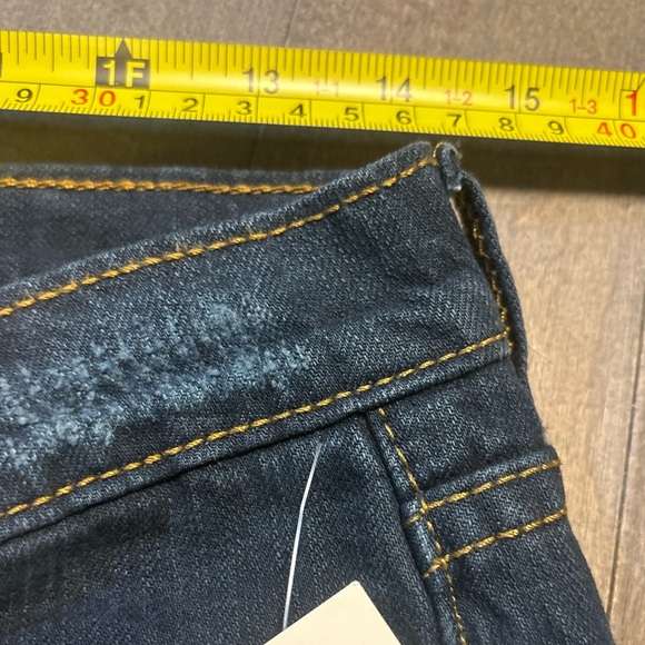 SOLD - Picture 3 of 11